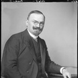 A8100